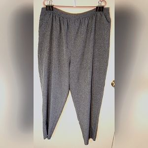 Laura Scott Women's Plus Size 22 W Light Gray Pull On Dress Pants/Slacks